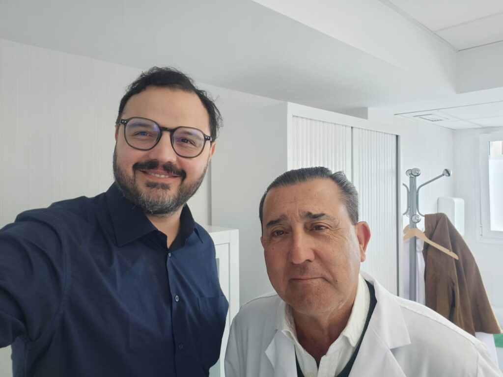 Dr Diego Alberto Sánchez Cruz y Dr Manuel Díaz Samada. Imatde Arthrosport